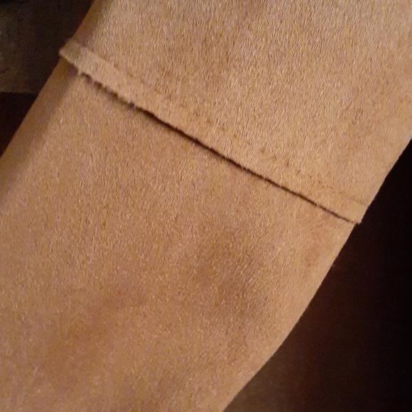 GORGEOUS caramel colored and black fringed jacket - Picture 6 of 11